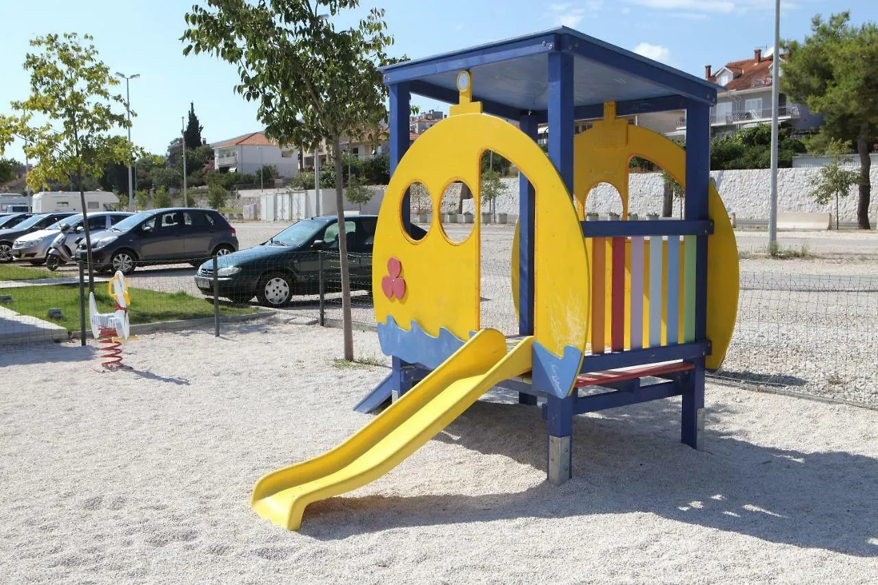 Apartman Dinka Trogir Croatia